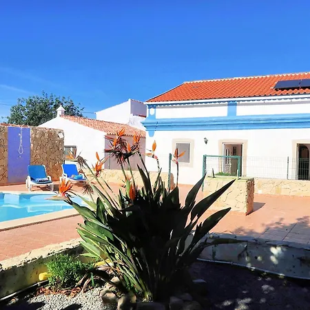 Semesterbostad Quinta Dos Arvores By Fewo-plan Esto102 An Der Algarve Estoi